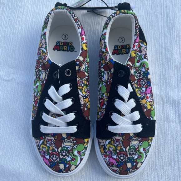 Groundup Other - GroundUp Big Kids Size 3 Super Mario Brothers Vans Style Lace Up Shoes